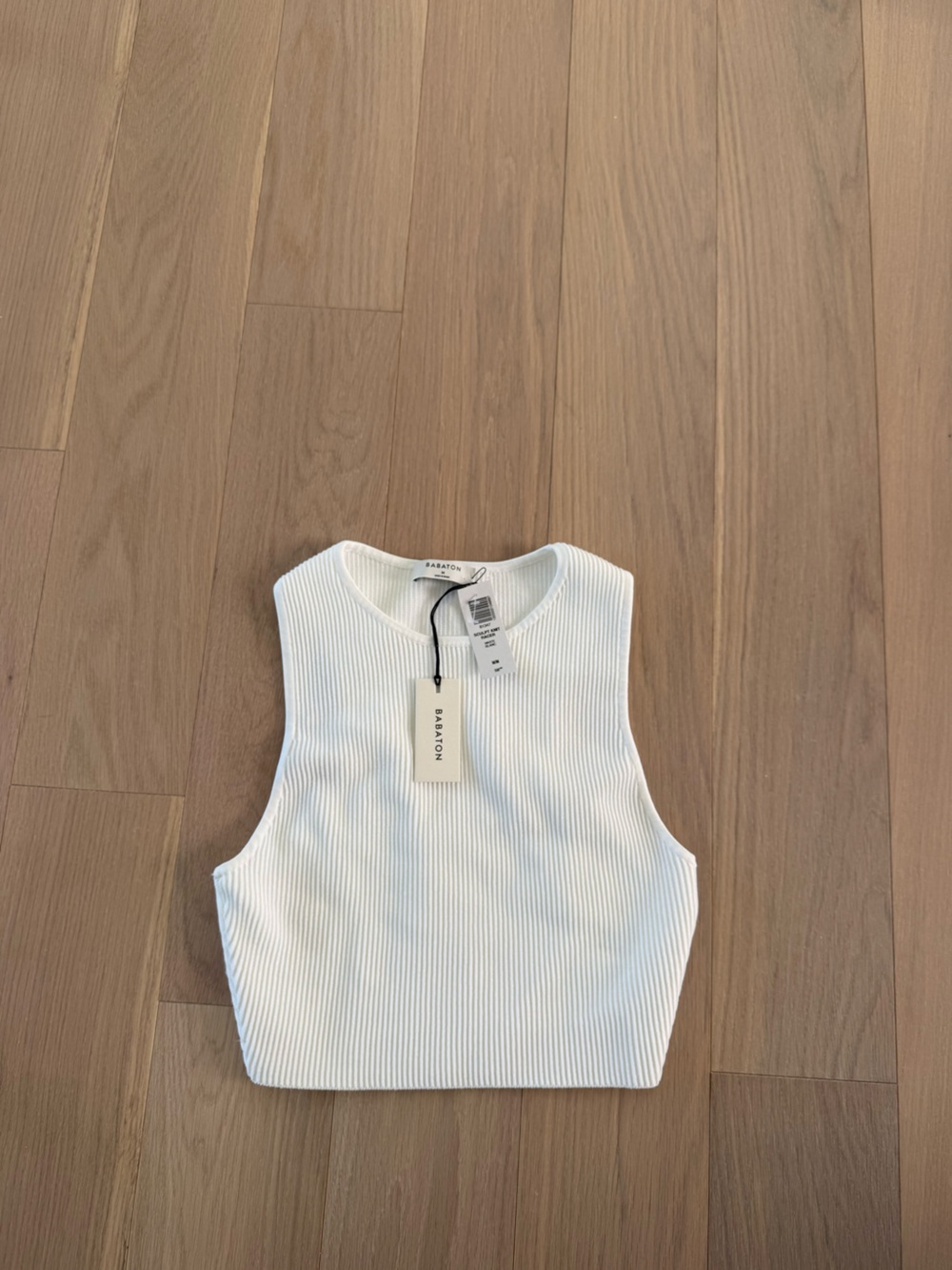 BRAND NEW Aritzia Sculpt Knit Racerback Tank